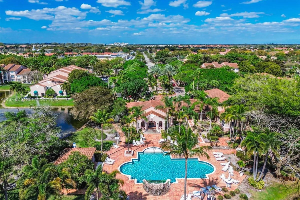 12172 Saint Andrews Pl # 307, Miramar FL 33025