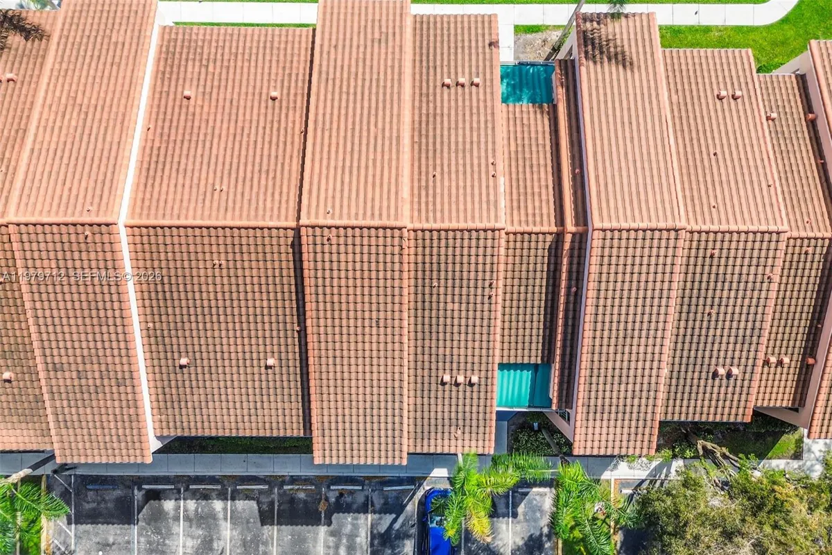 12172 Saint Andrews Pl # 307, Miramar FL 33025