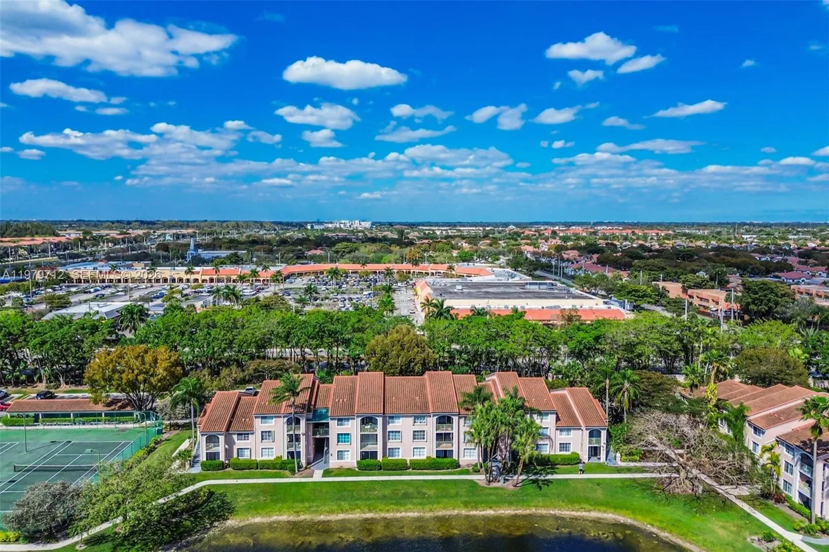 12172 Saint Andrews Pl # 307, Miramar FL 33025