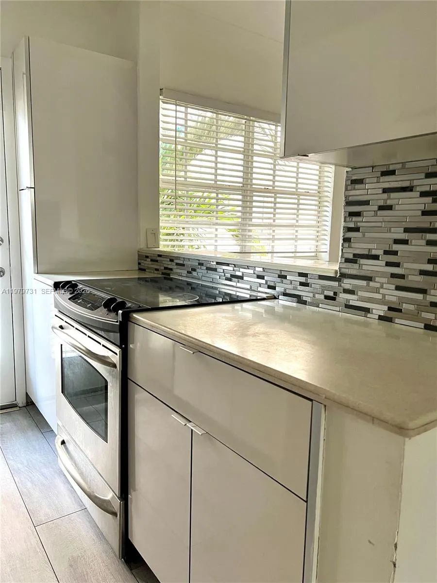 1551 Michigan Ave # 13, Miami Beach FL 33139