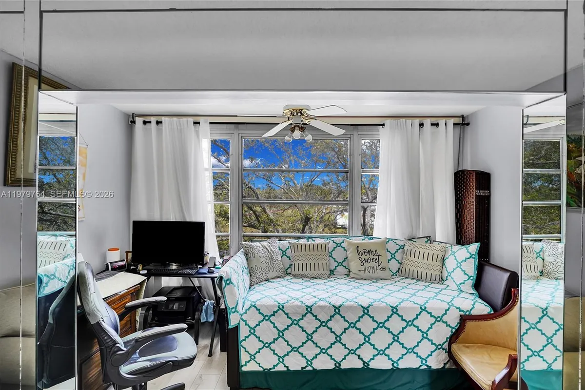 7891 N Sunrise Lakes Dr # 310, Sunrise FL 33322