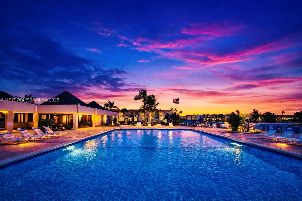 7891 N Sunrise Lakes Dr # 310, Sunrise FL 33322