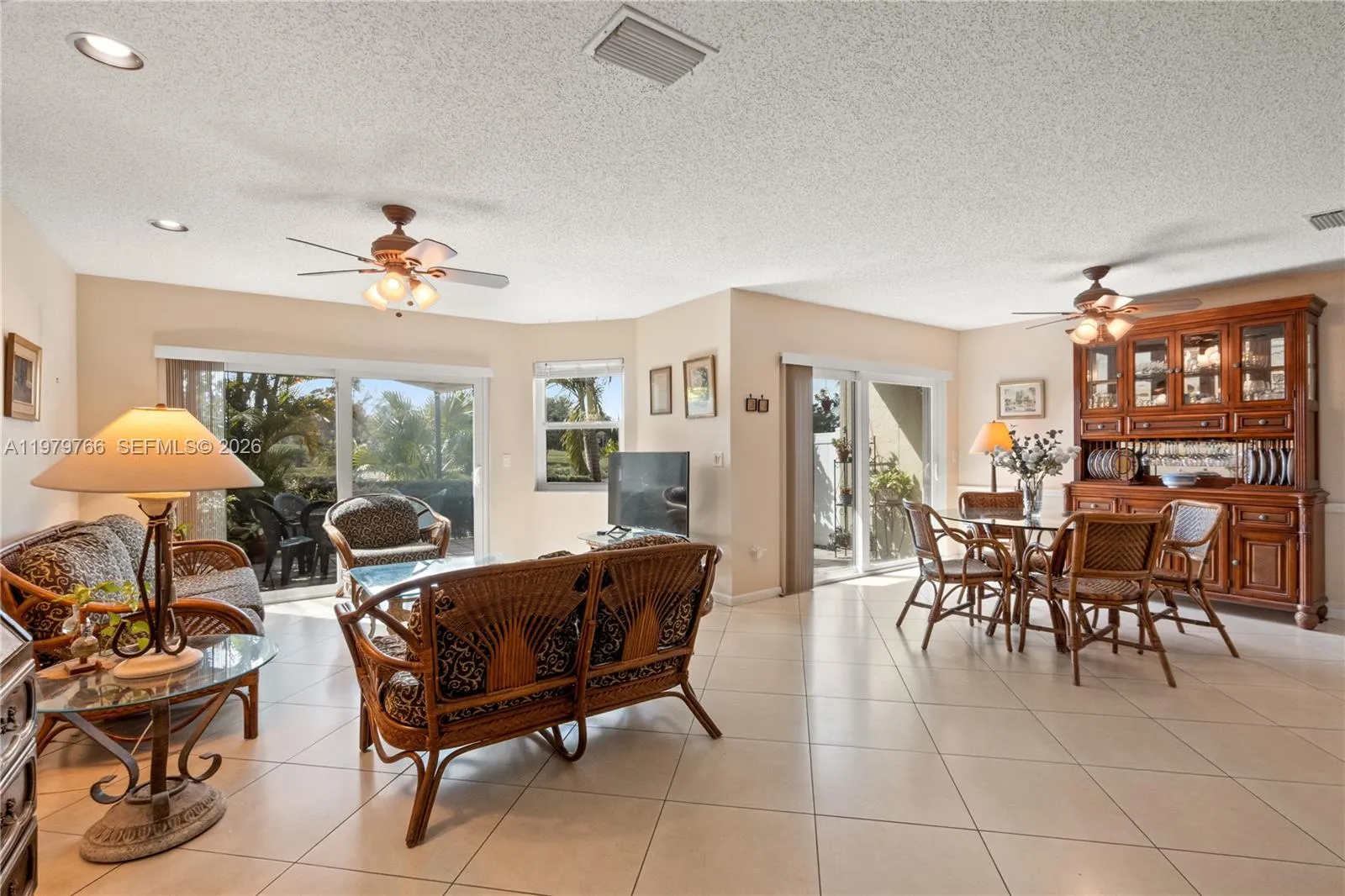 5692 Santiago Cir, Boca Raton FL 33433