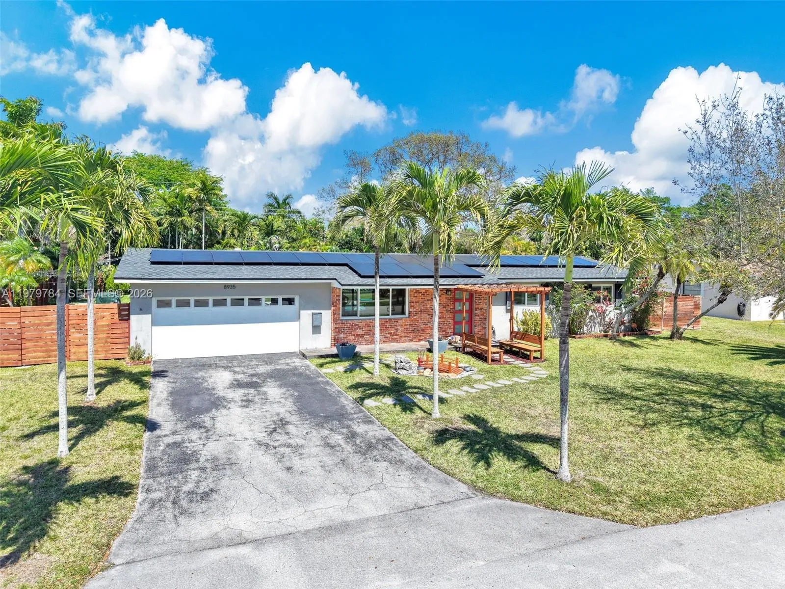 8935 SW 186th Ter, Cutler Bay FL 33157