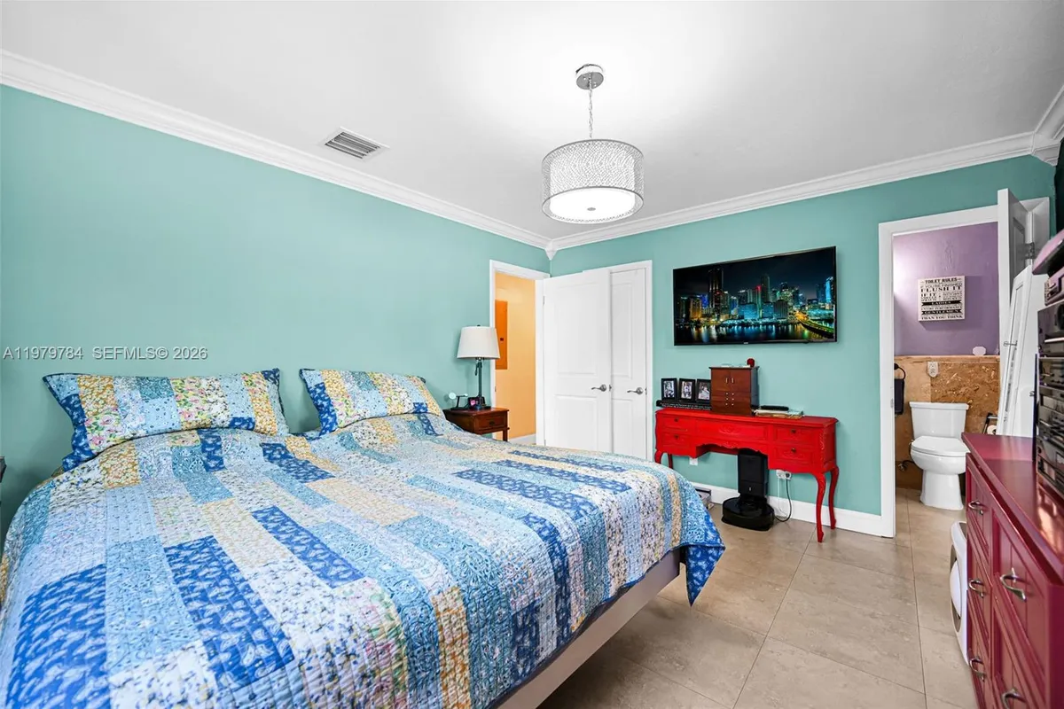 8935 SW 186th Ter, Cutler Bay FL 33157