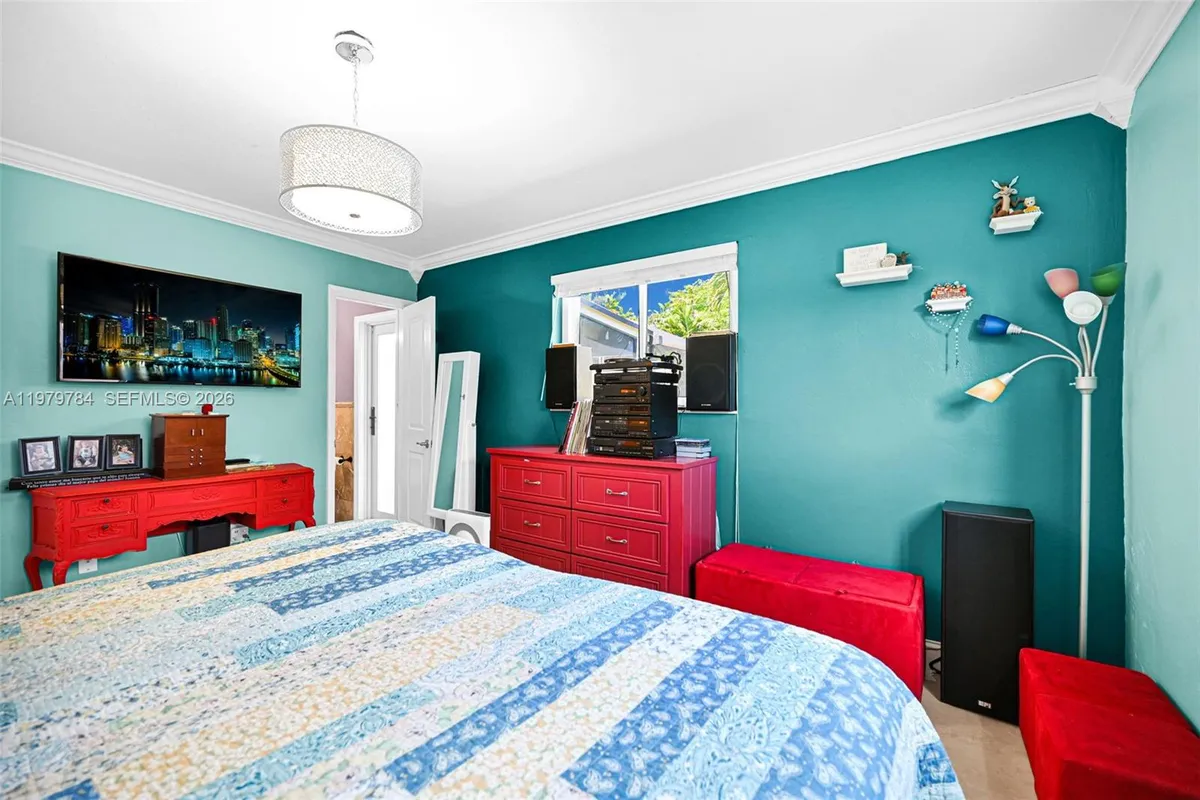 8935 SW 186th Ter, Cutler Bay FL 33157