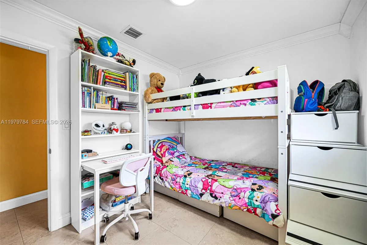 8935 SW 186th Ter, Cutler Bay FL 33157