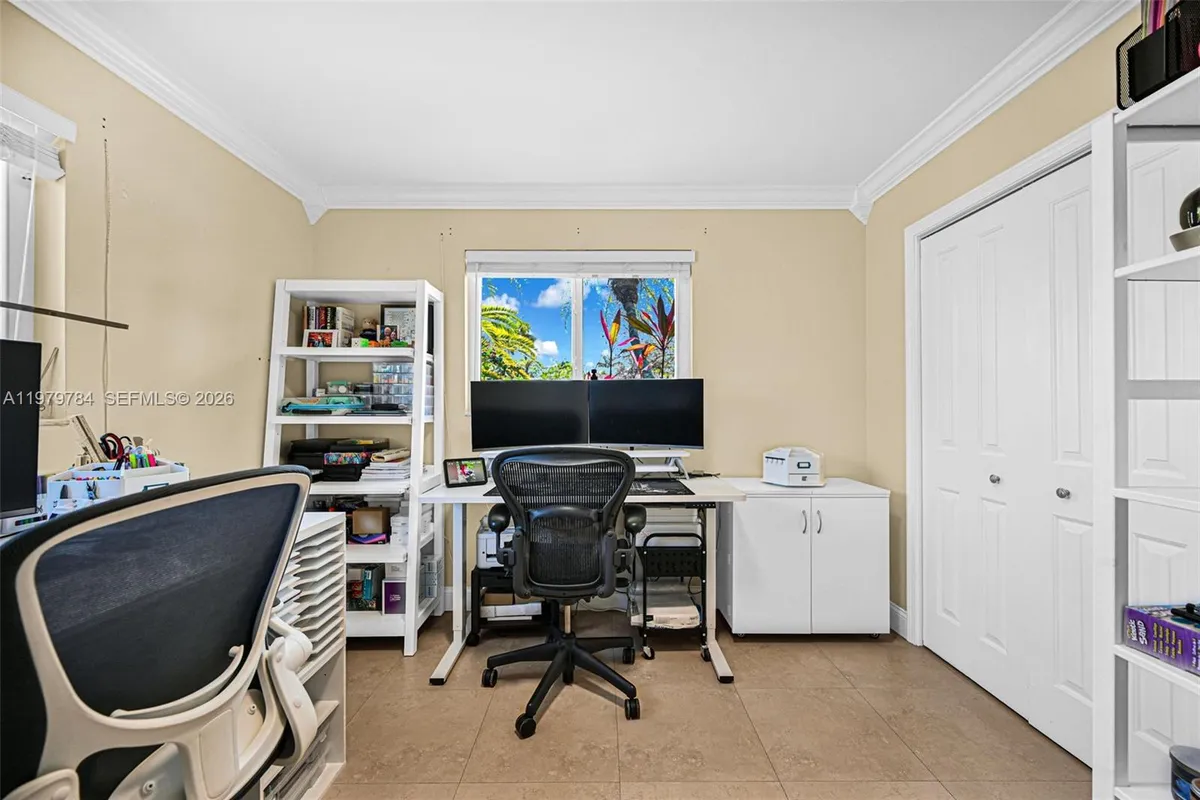 8935 SW 186th Ter, Cutler Bay FL 33157