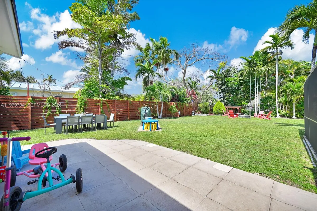 8935 SW 186th Ter, Cutler Bay FL 33157