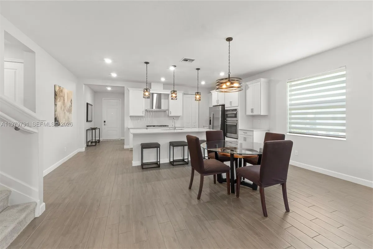 1162 Haywagon Trl, Loxahatchee FL 33470