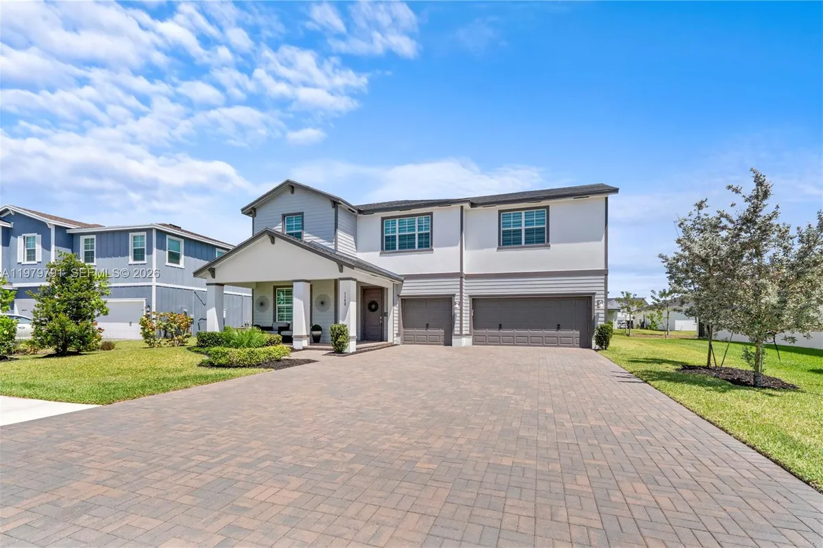 1162 Haywagon Trl, Loxahatchee FL 33470