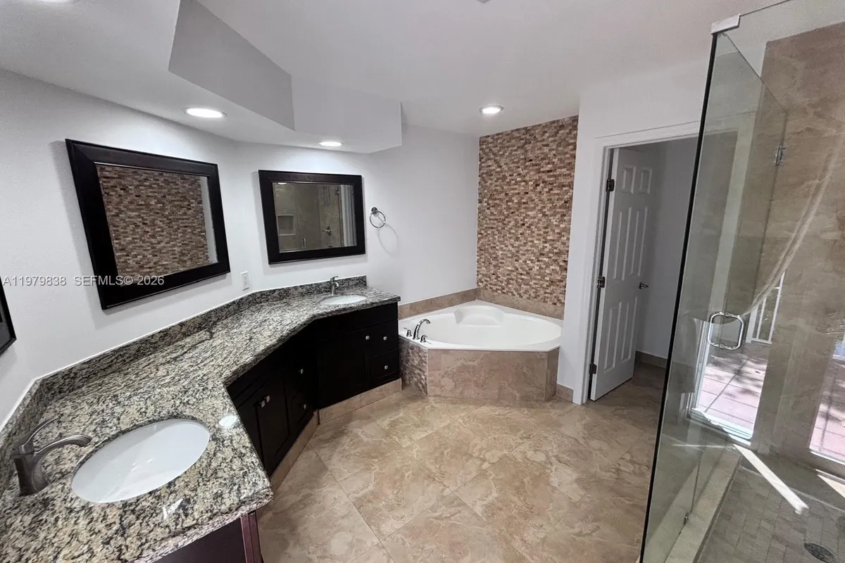 21009 NE 31st Ave # 0, Aventura FL 33180