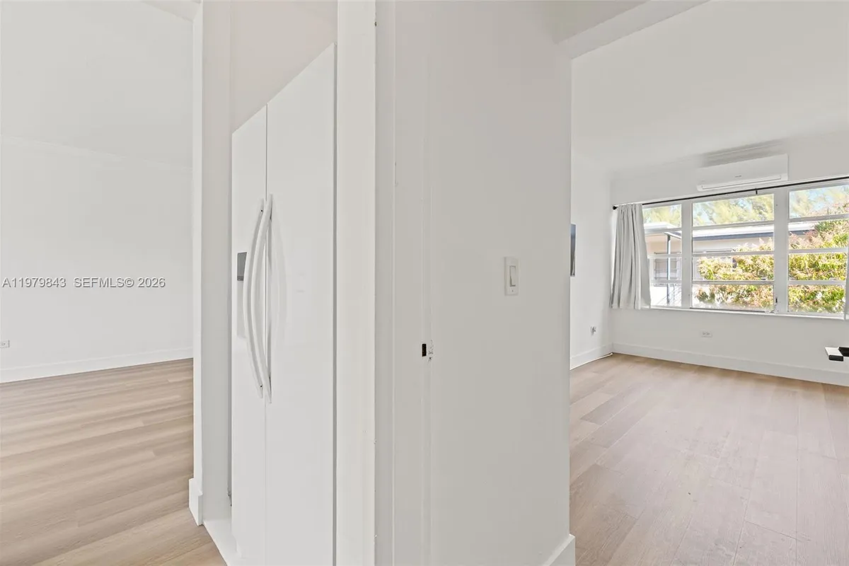 4710 Pine Tree Dr # 26, Miami Beach FL 33140