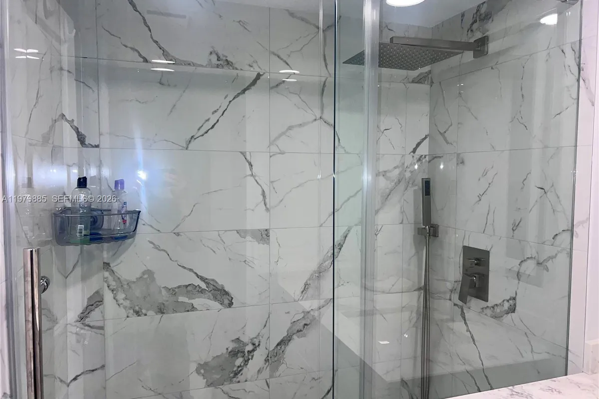 2801 NE 183rd St # 507W, Aventura FL 33160