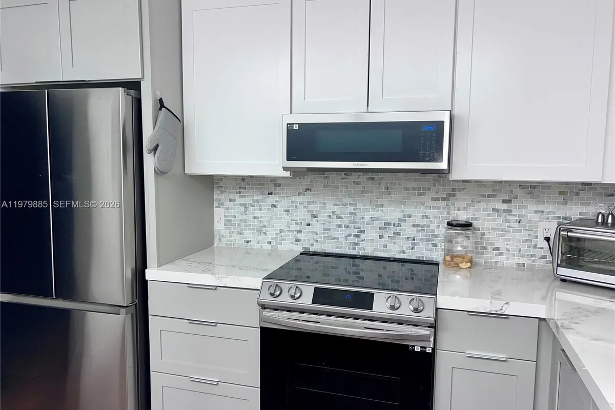 2801 NE 183rd St # 507W, Aventura FL 33160