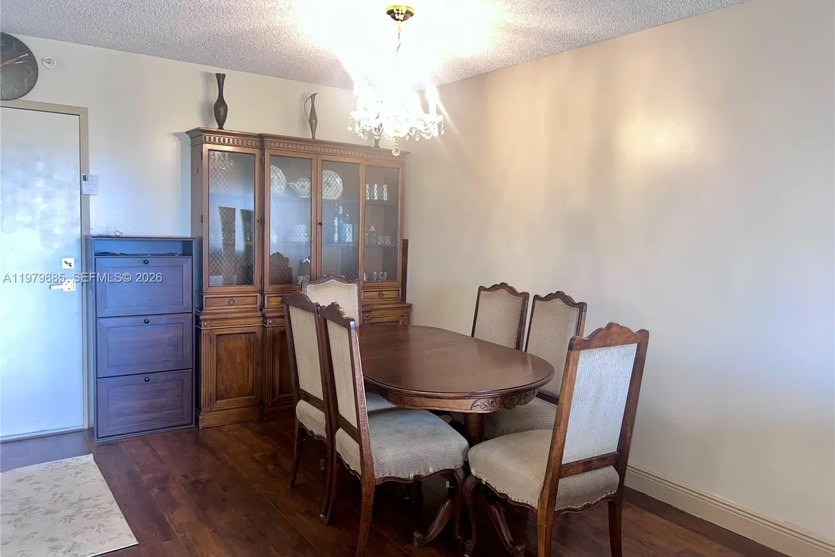 2801 NE 183rd St # 507W, Aventura FL 33160