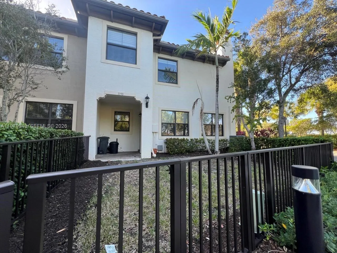 3390 NW 125th Ave, Sunrise FL 33323