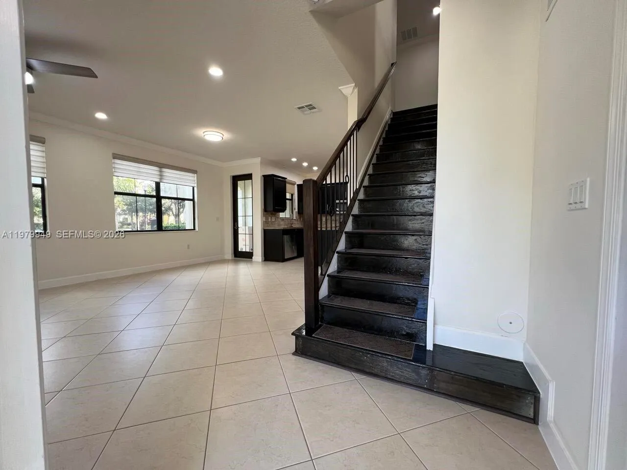 3390 NW 125th Ave, Sunrise FL 33323