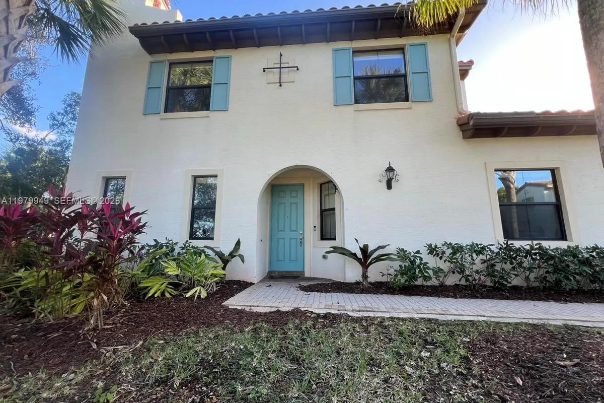 3390 NW 125th Ave, Sunrise FL 33323