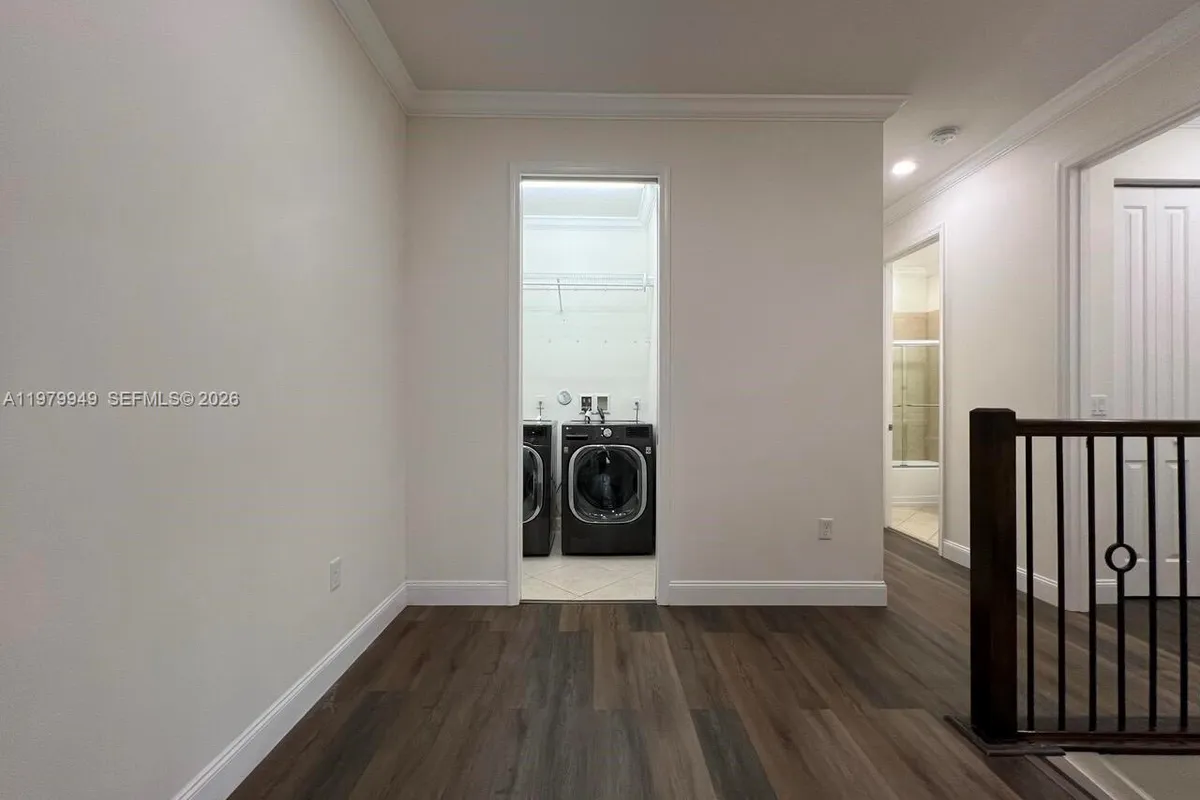 3390 NW 125th Ave, Sunrise FL 33323