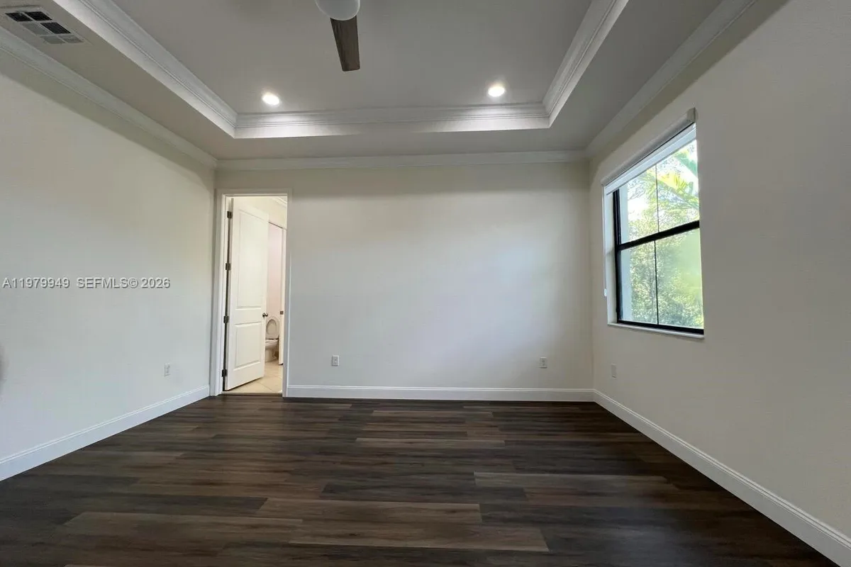 3390 NW 125th Ave, Sunrise FL 33323