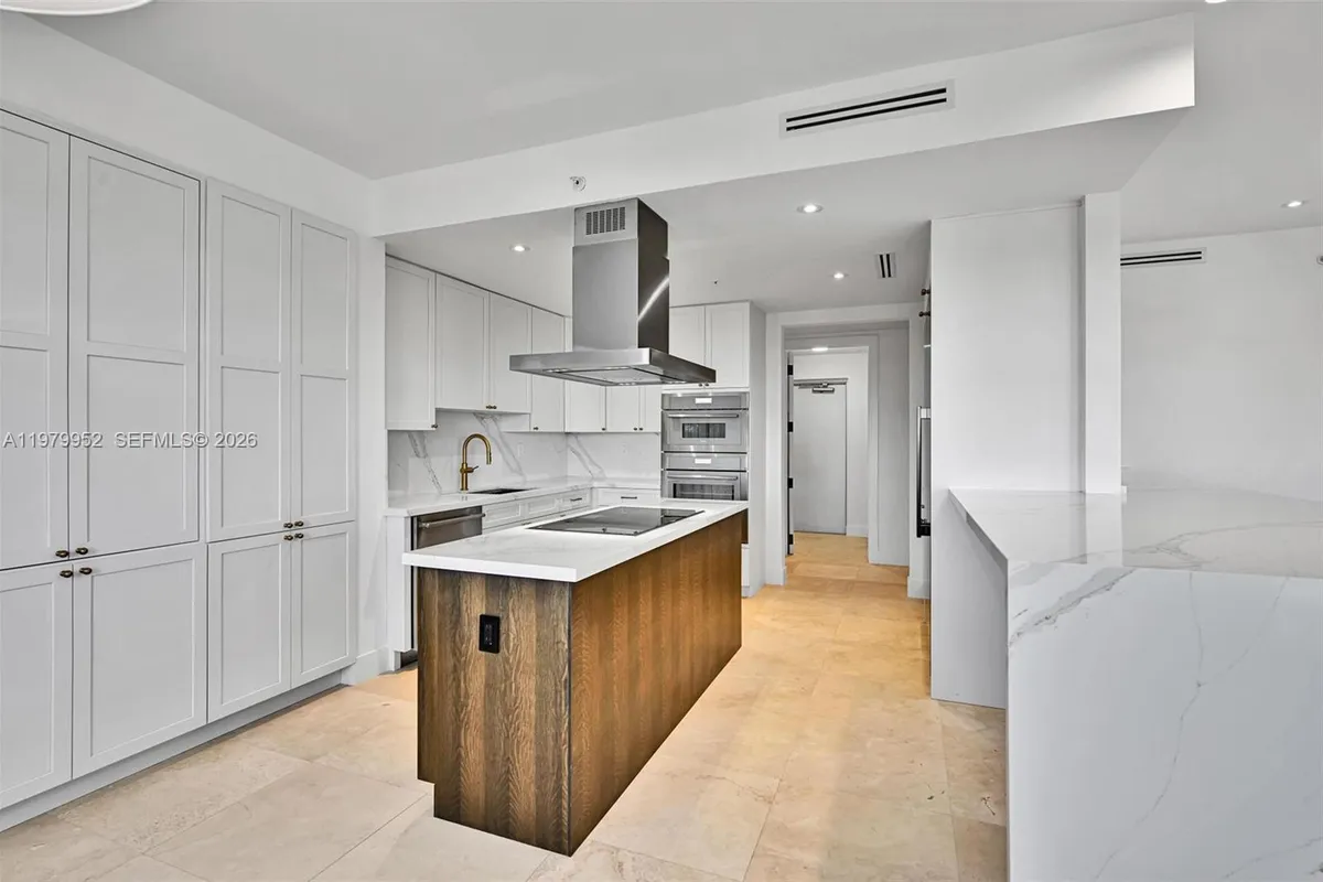 13637 Deering Bay Dr # 261, Coral Gables FL 33158