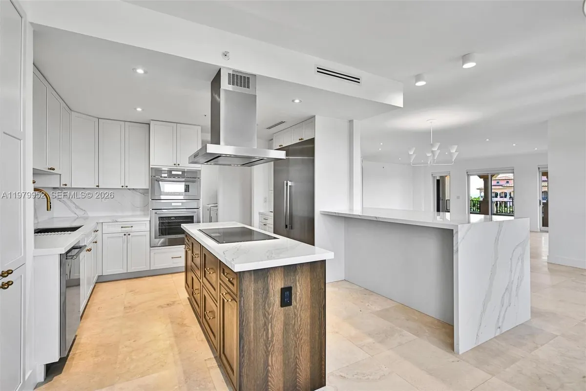 13637 Deering Bay Dr # 261, Coral Gables FL 33158