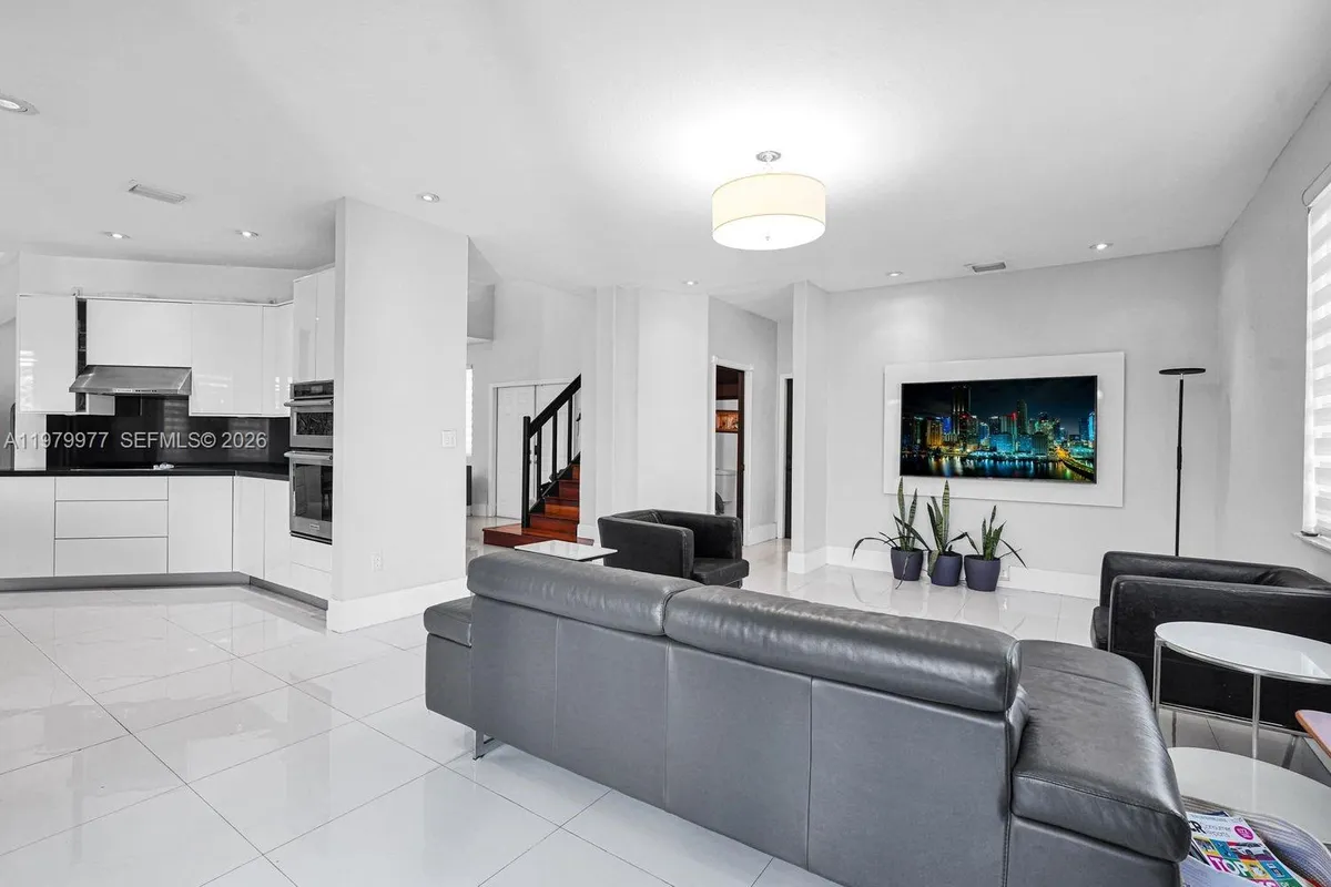 9491 NW 45th St, Doral FL 33178