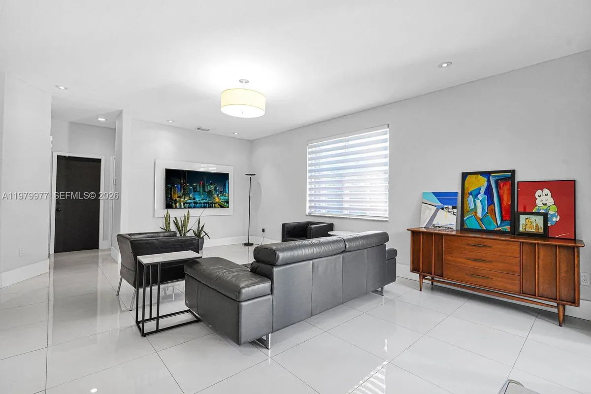 9491 NW 45th St, Doral FL 33178