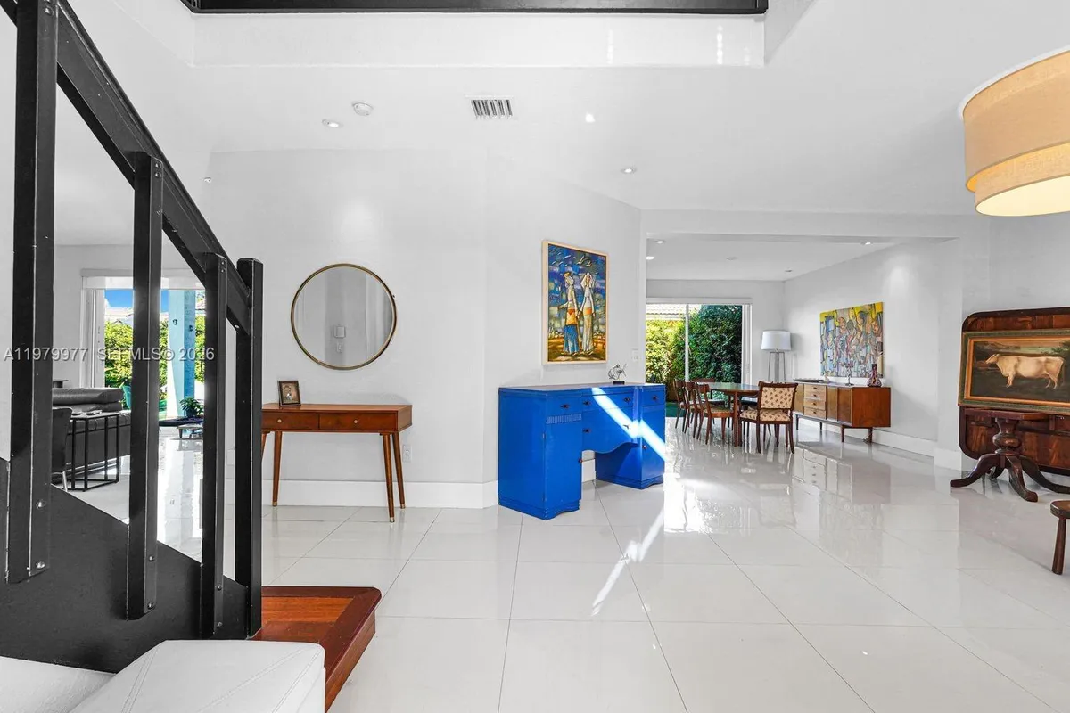 9491 NW 45th St, Doral FL 33178