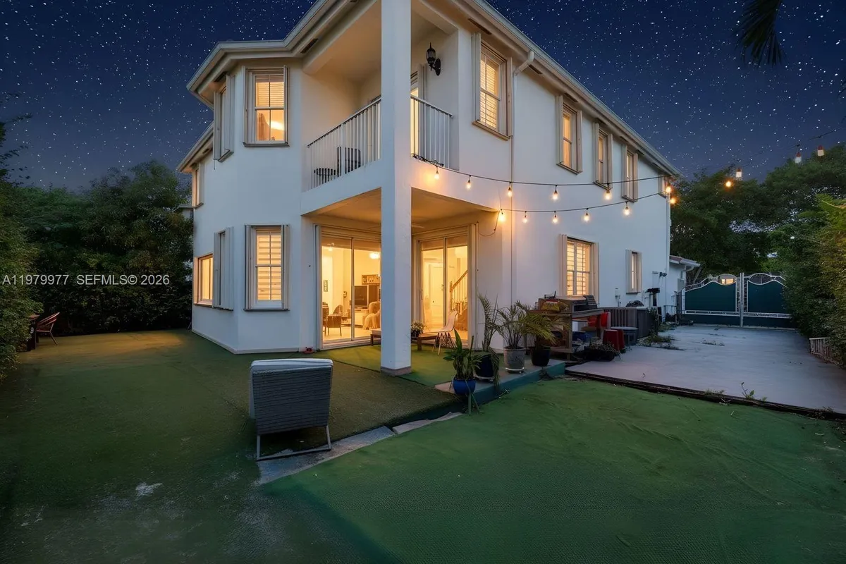 9491 NW 45th St, Doral FL 33178