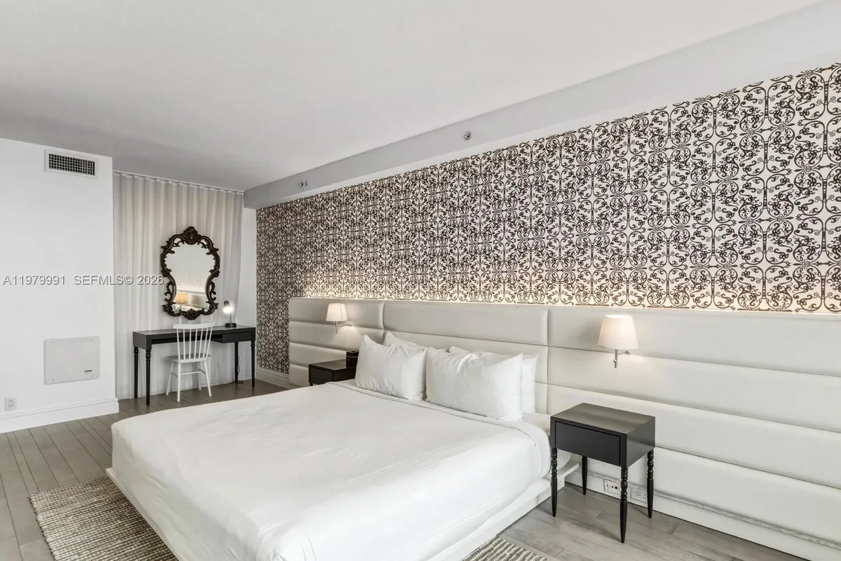 1100 West Ave # 1414, Miami Beach FL 33139