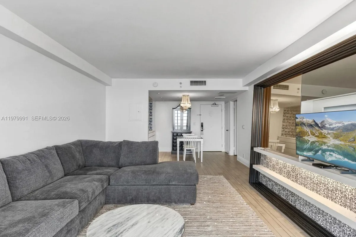 1100 West Ave # 1414, Miami Beach FL 33139