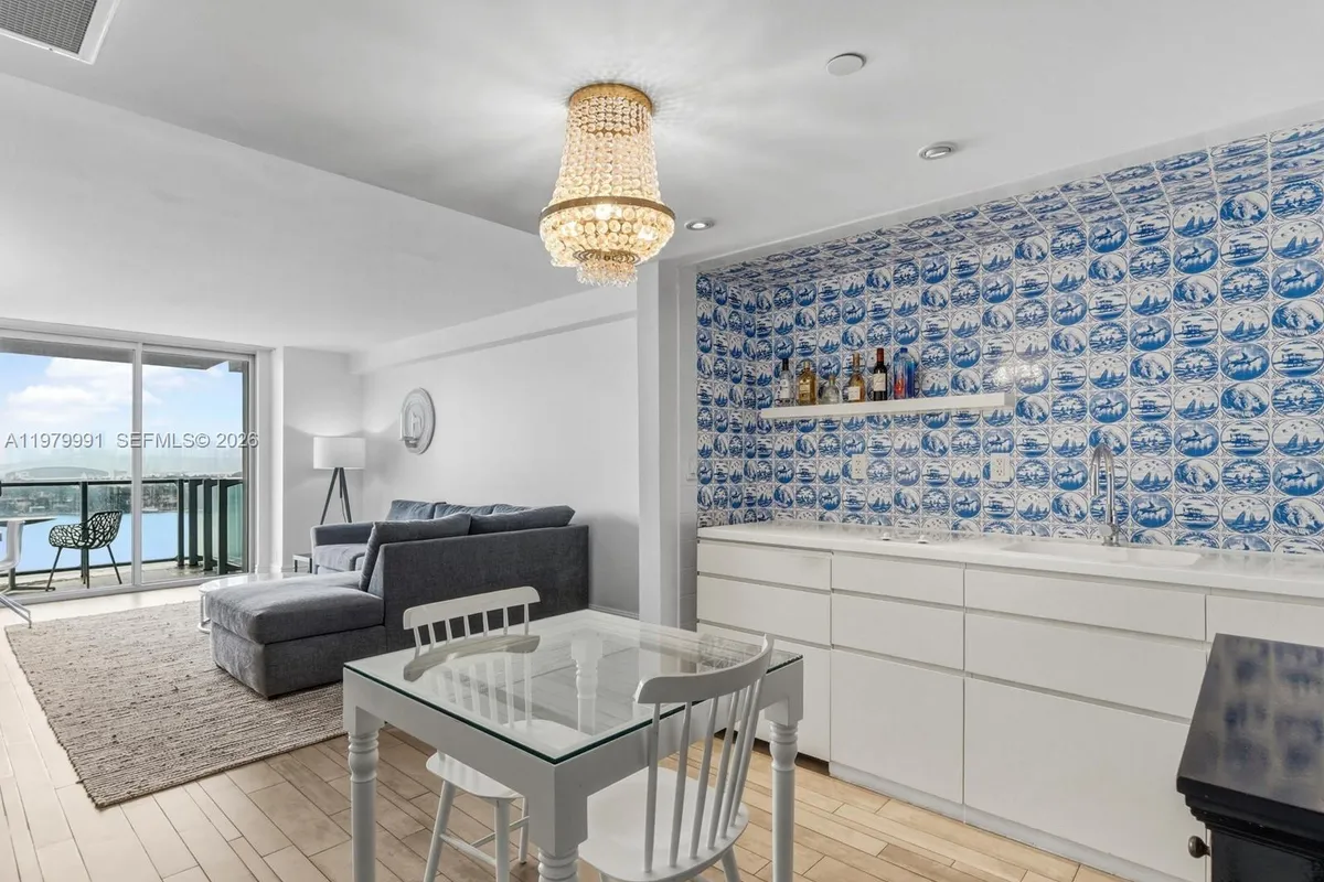 1100 West Ave # 1414, Miami Beach FL 33139