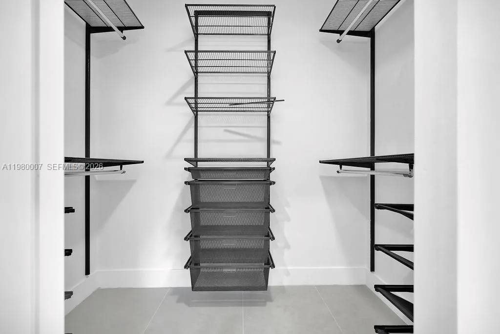 117 NE 20th St, Wilton Manors FL 33305