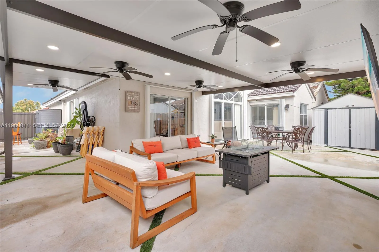 8269 SW 157th Pl, Miami FL 33193