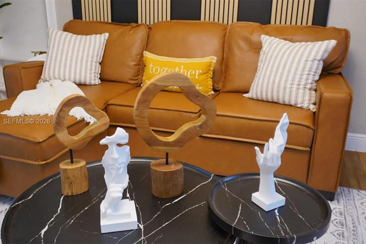 1419 N 16th Ct, Hollywood FL 33020