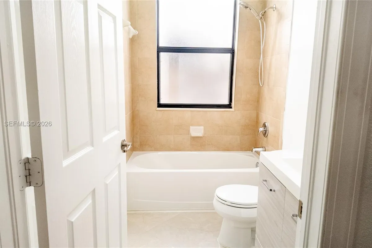 3530 W 88th St # 3530, Hialeah FL 33018