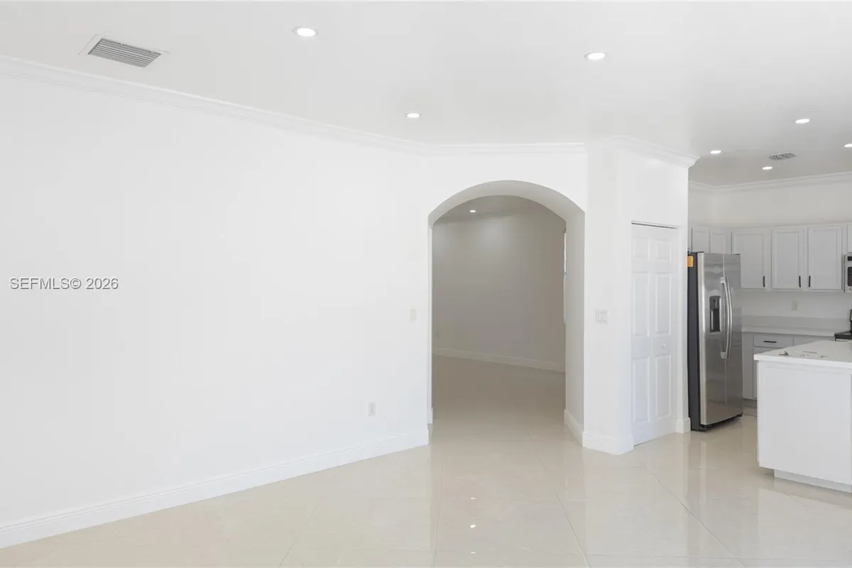 3530 W 88th St # 3530, Hialeah FL 33018