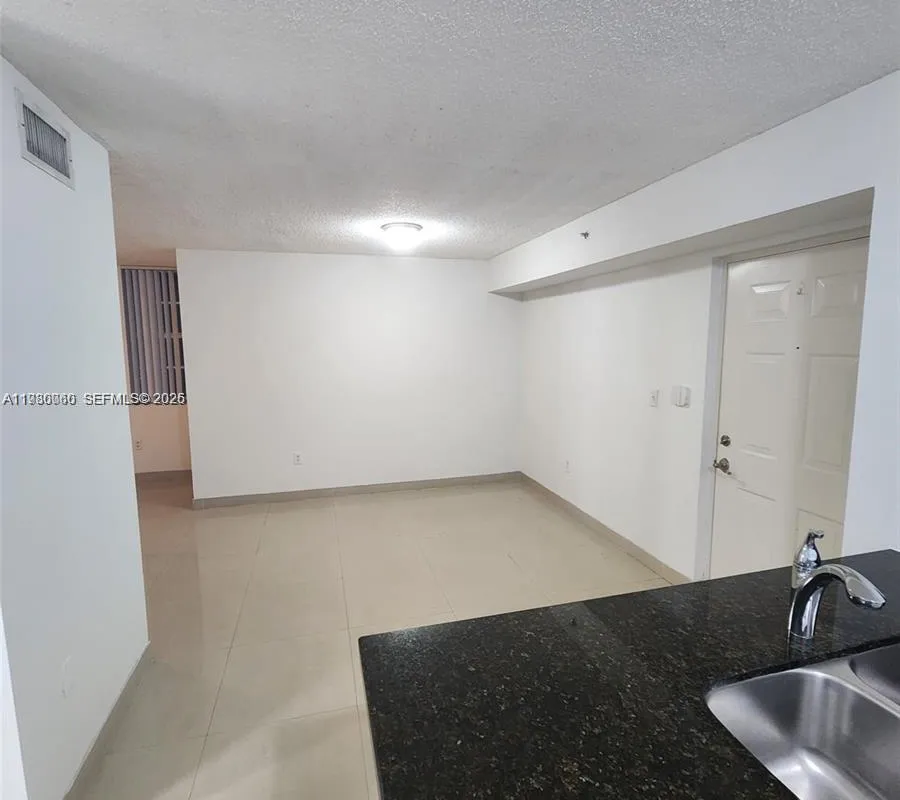 4560 NW 107th Ave # 12, Doral FL 33178