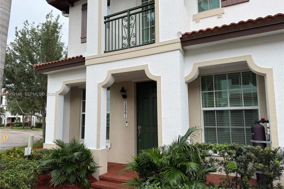 12001 SW 30th Ct, Miramar FL 33025