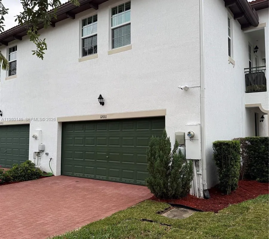 12001 SW 30th Ct, Miramar FL 33025
