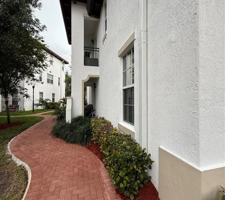 12001 SW 30th Ct, Miramar FL 33025