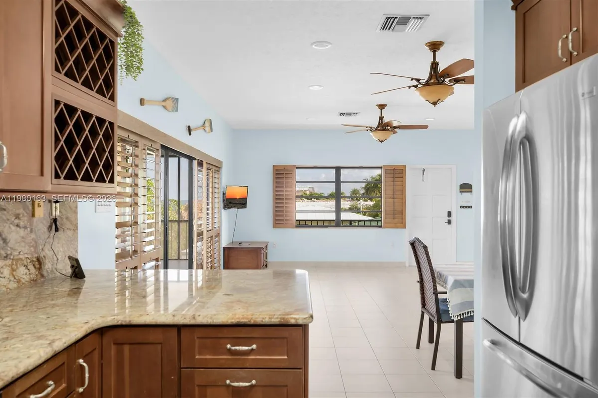 2663 Yellowtail Dr, Marathon FL 33050