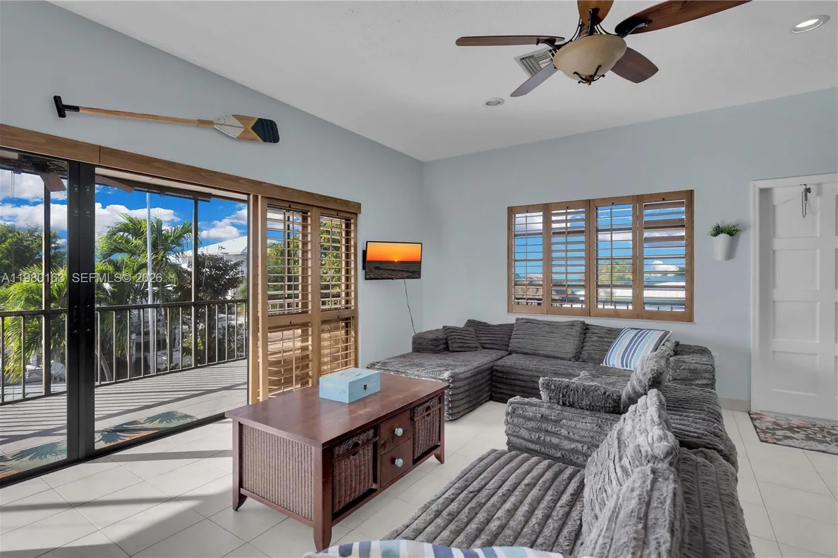 2663 Yellowtail Dr, Marathon FL 33050