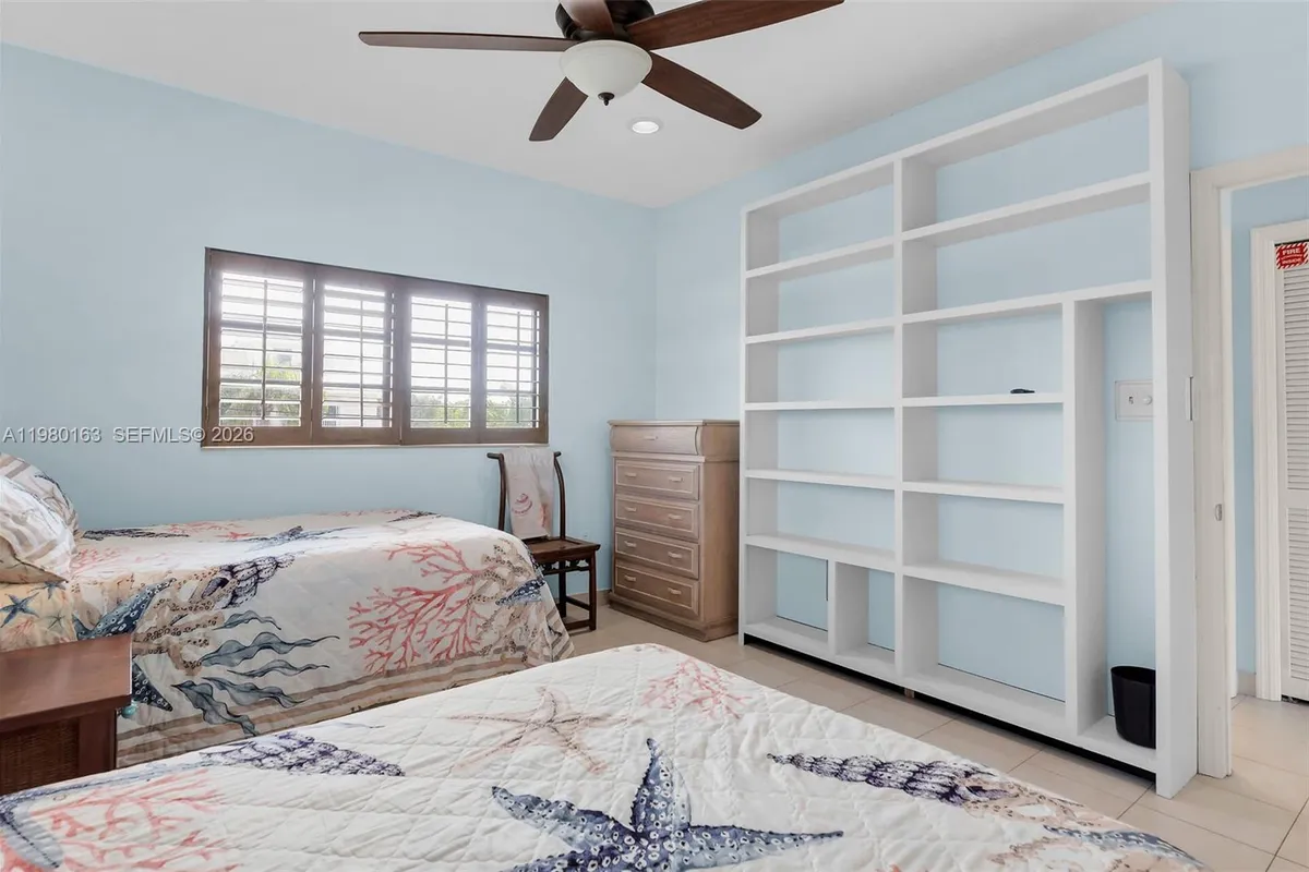 2663 Yellowtail Dr, Marathon FL 33050