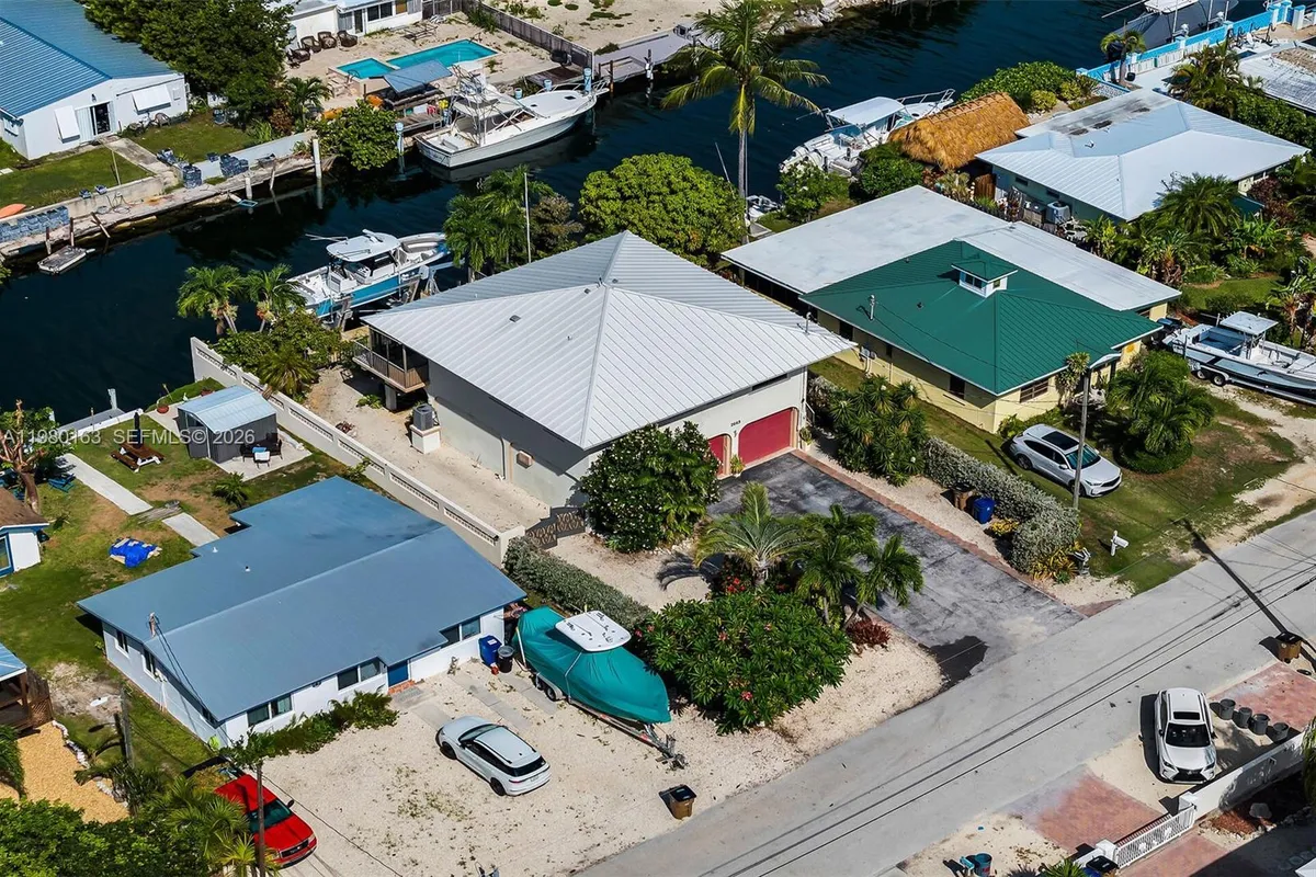 2663 Yellowtail Dr, Marathon FL 33050