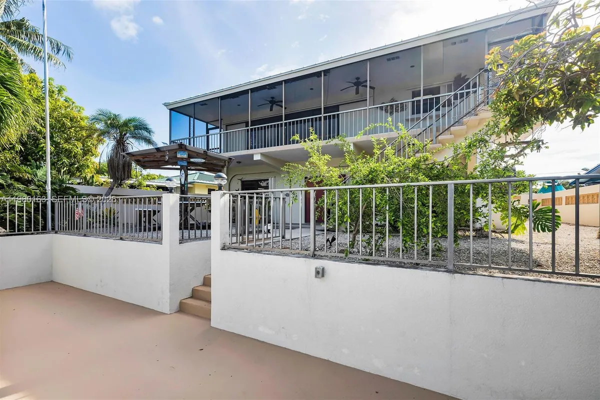 2663 Yellowtail Dr, Marathon FL 33050