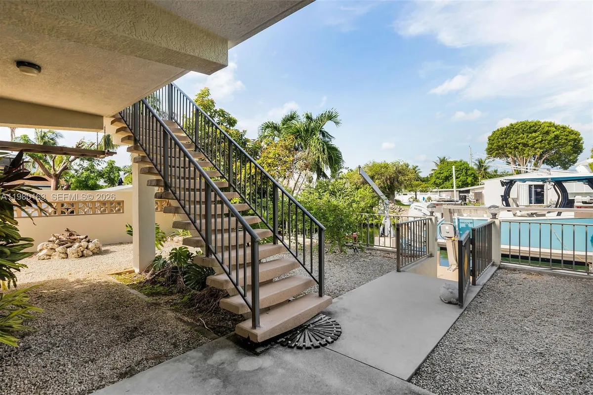 2663 Yellowtail Dr, Marathon FL 33050