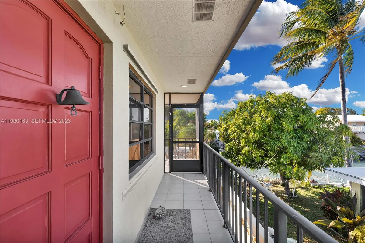 2663 Yellowtail Dr, Marathon FL 33050